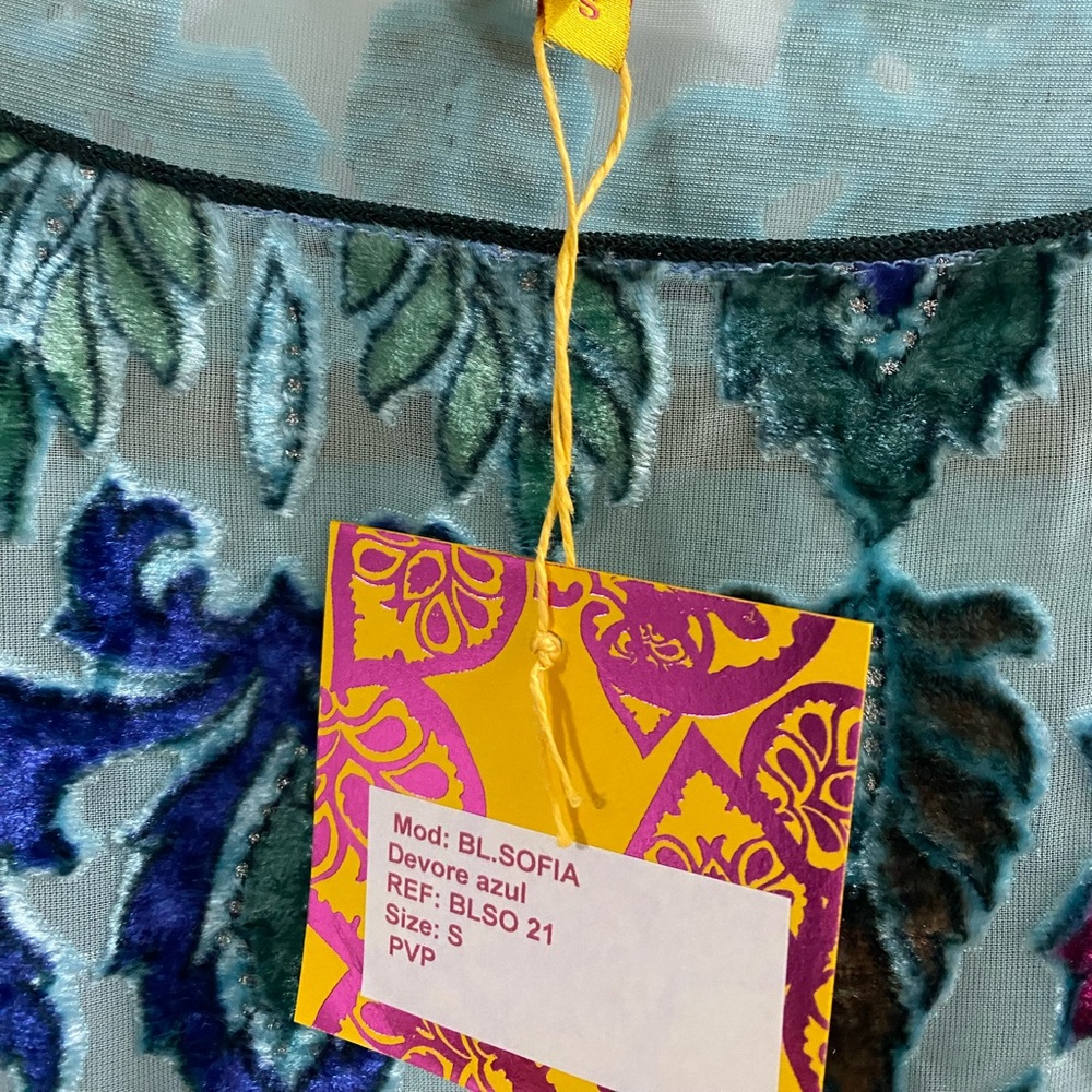 Colorful boho top - Picture 7 of 7